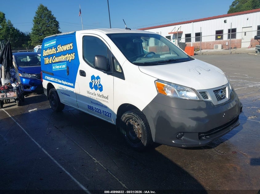 2015 NISSAN NV200 SV | 3N6CM0KN5FK700170 | UPCARS