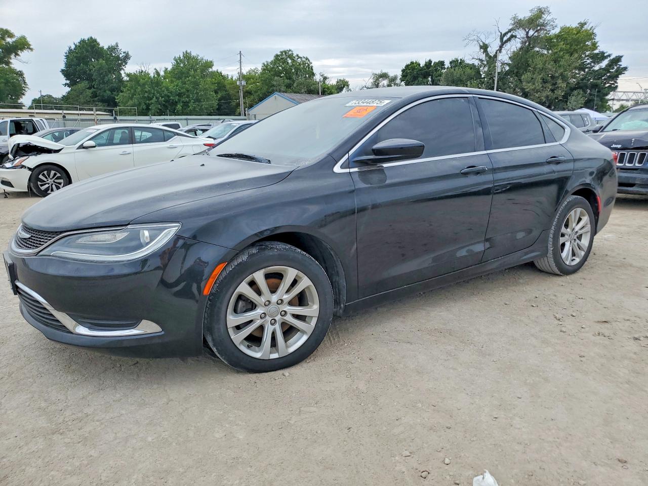 2016 CHRYSLER 200 LIMITED | 1C3CCCAB0GN157065 | UPCARS