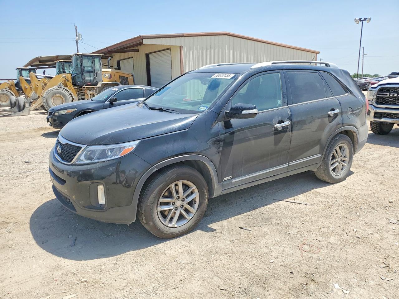 2014 KIA SORENTO LX | 5XYKTDA61EG521157 | UPCARS