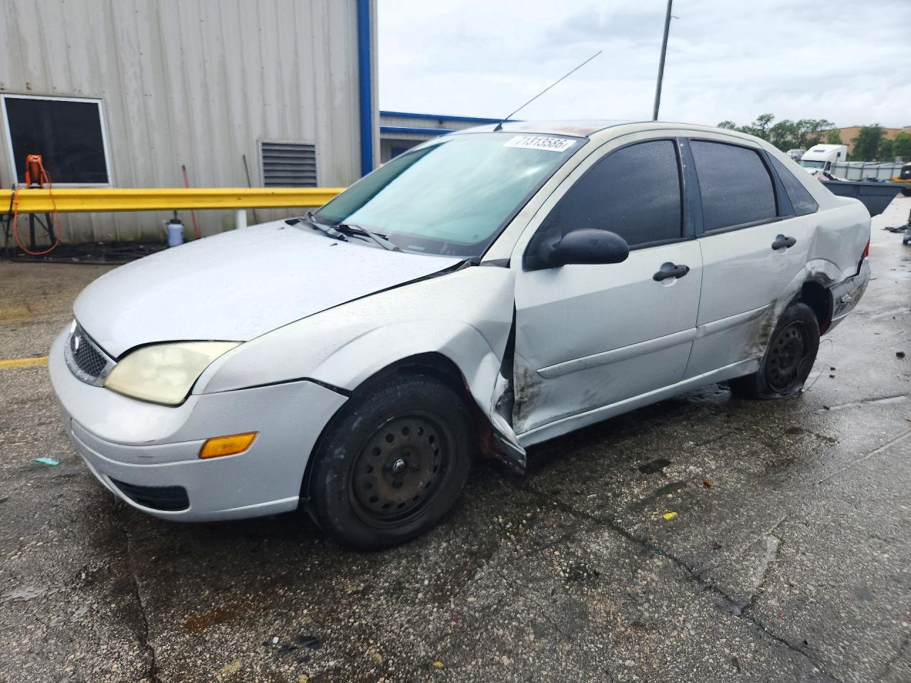 2007 FORD FOCUS ZX4 | 1FAFP34N27W256389 | UPCARS