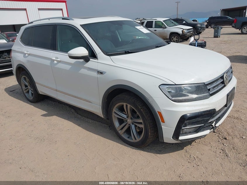 2018 VOLKSWAGEN TIGUAN 2.0T SE/2.0T SEL | 3VV2B7AX4JM164861 | UPCARS