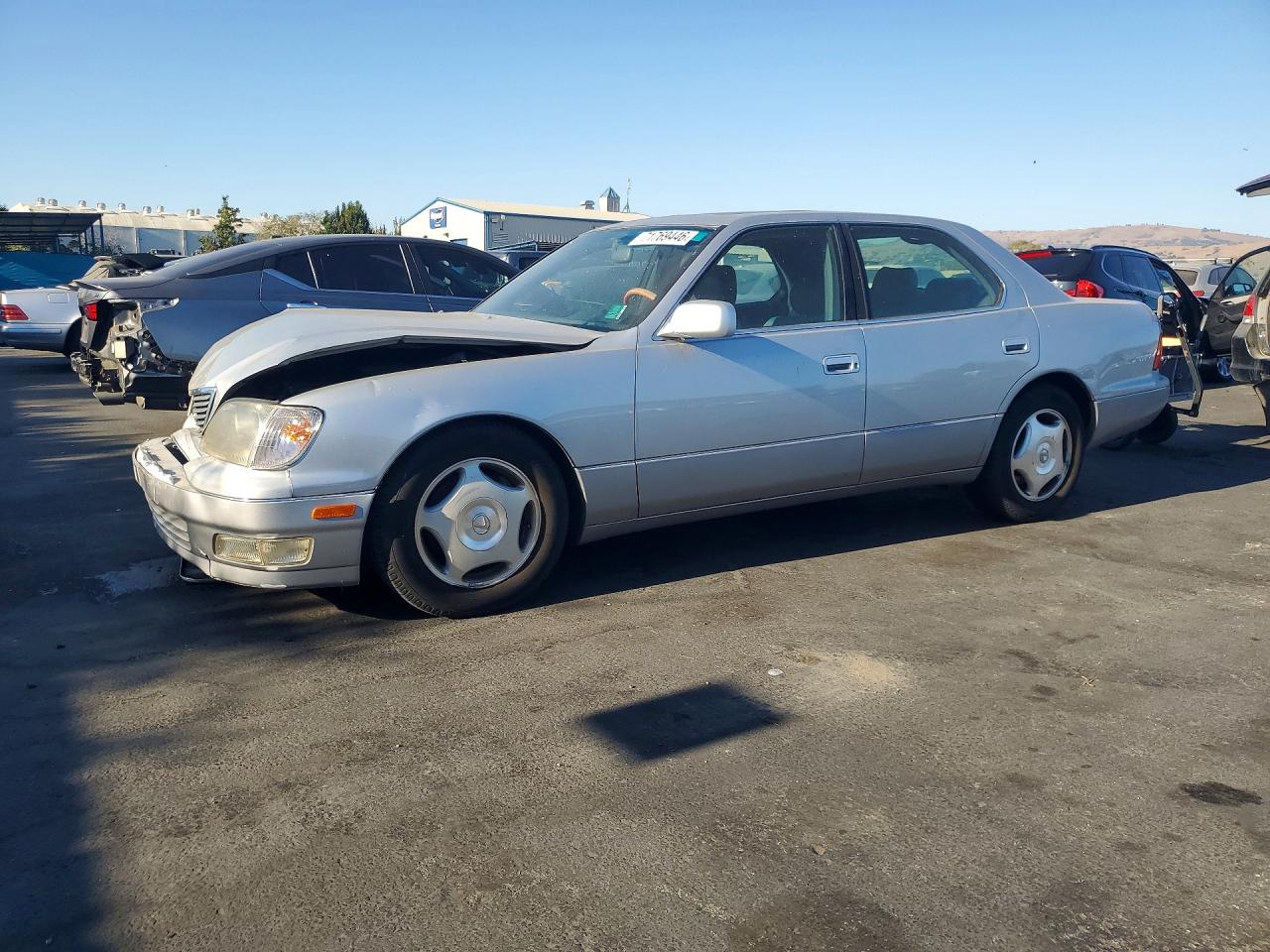 2000 LEXUS LS 400 | JT8BH28FXY0173377 | UPCARS