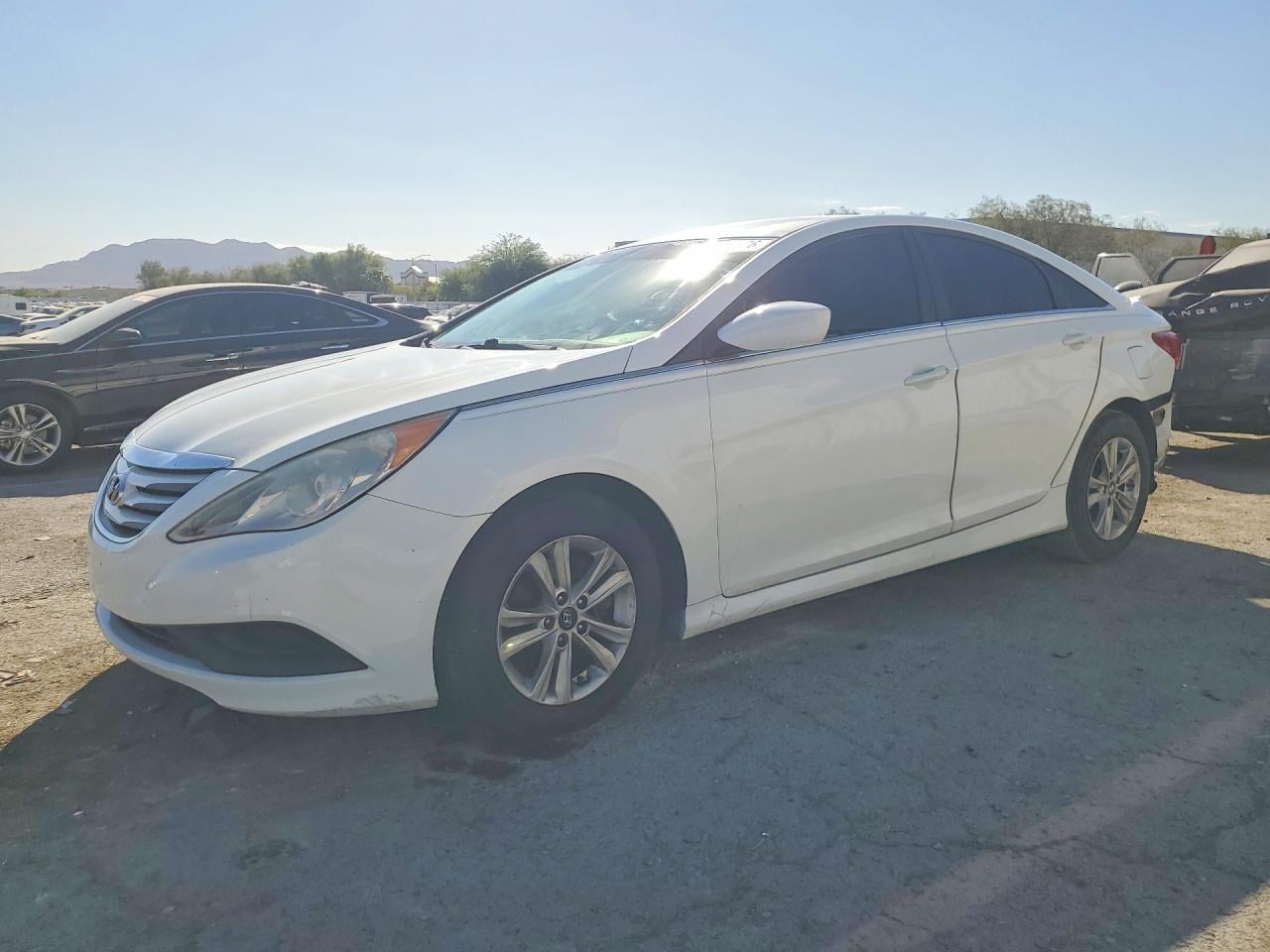 2014 HYUNDAI SONATA GLS | 5NPEB4AC4EH914665 | UPCARS