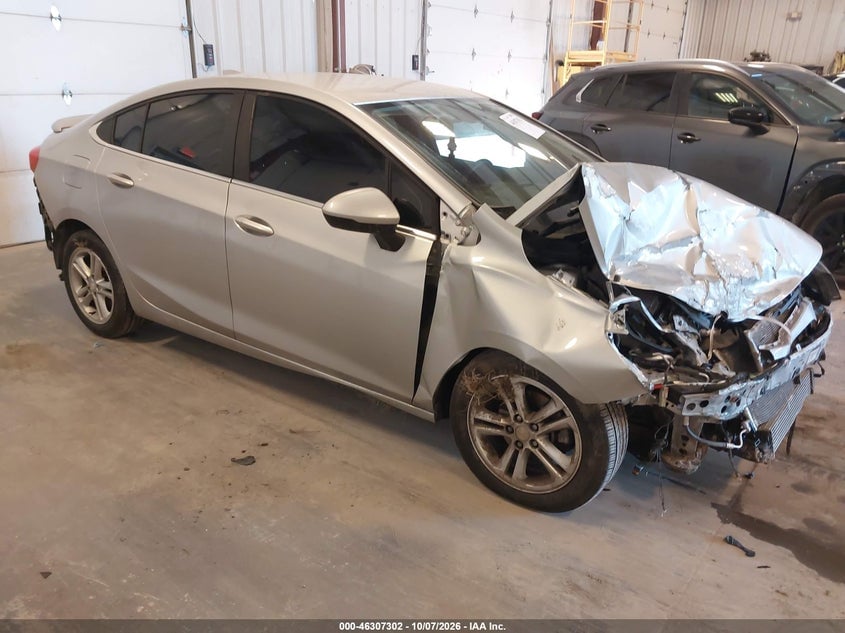 2018 CHEVROLET CRUZE LT AUTO | 1G1BH5SE4J7175196 | UPCARS