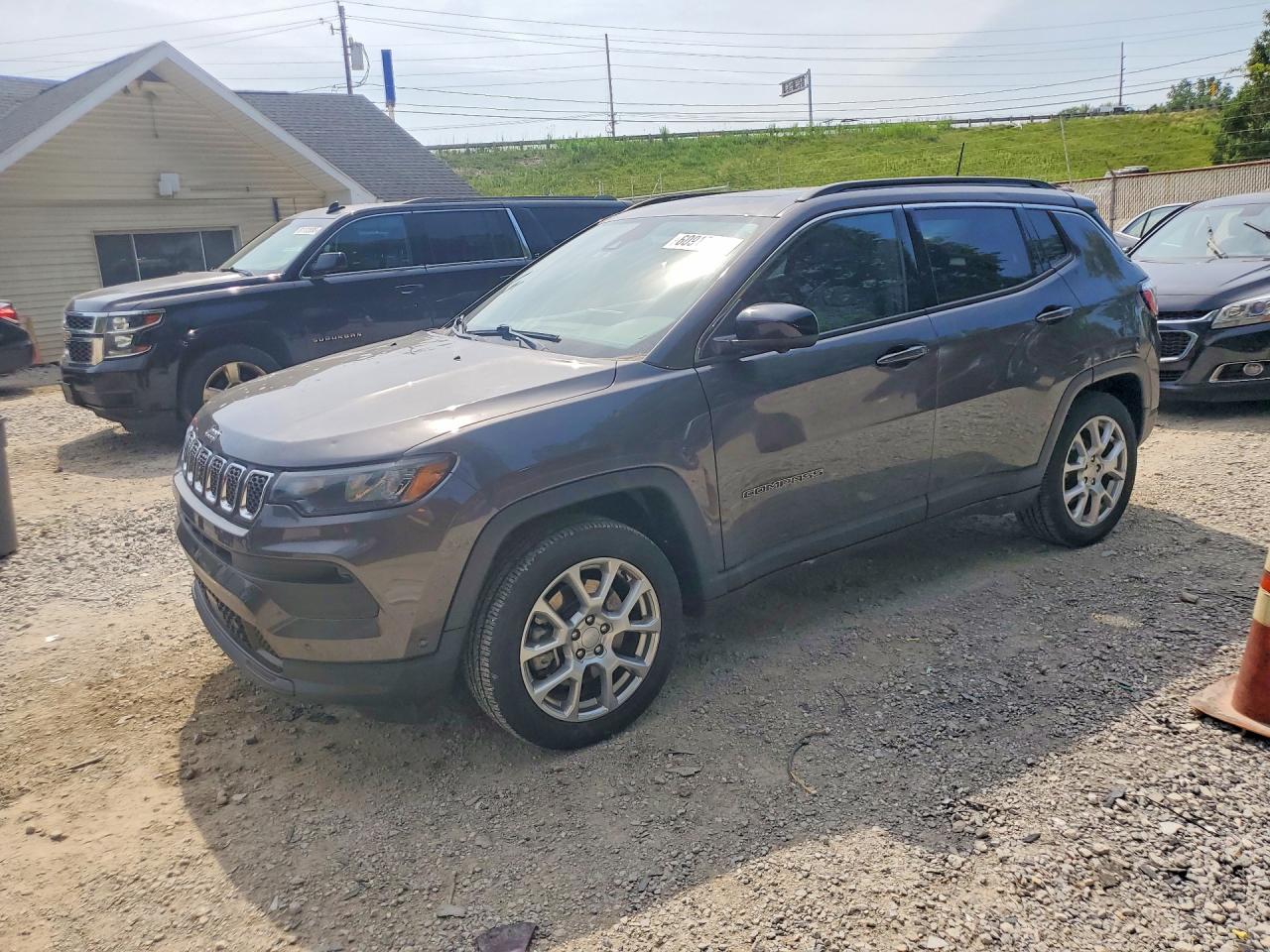 2023 JEEP COMPASS LATITUDE LUX | 3C4NJDFN1PT535994 | UPCARS