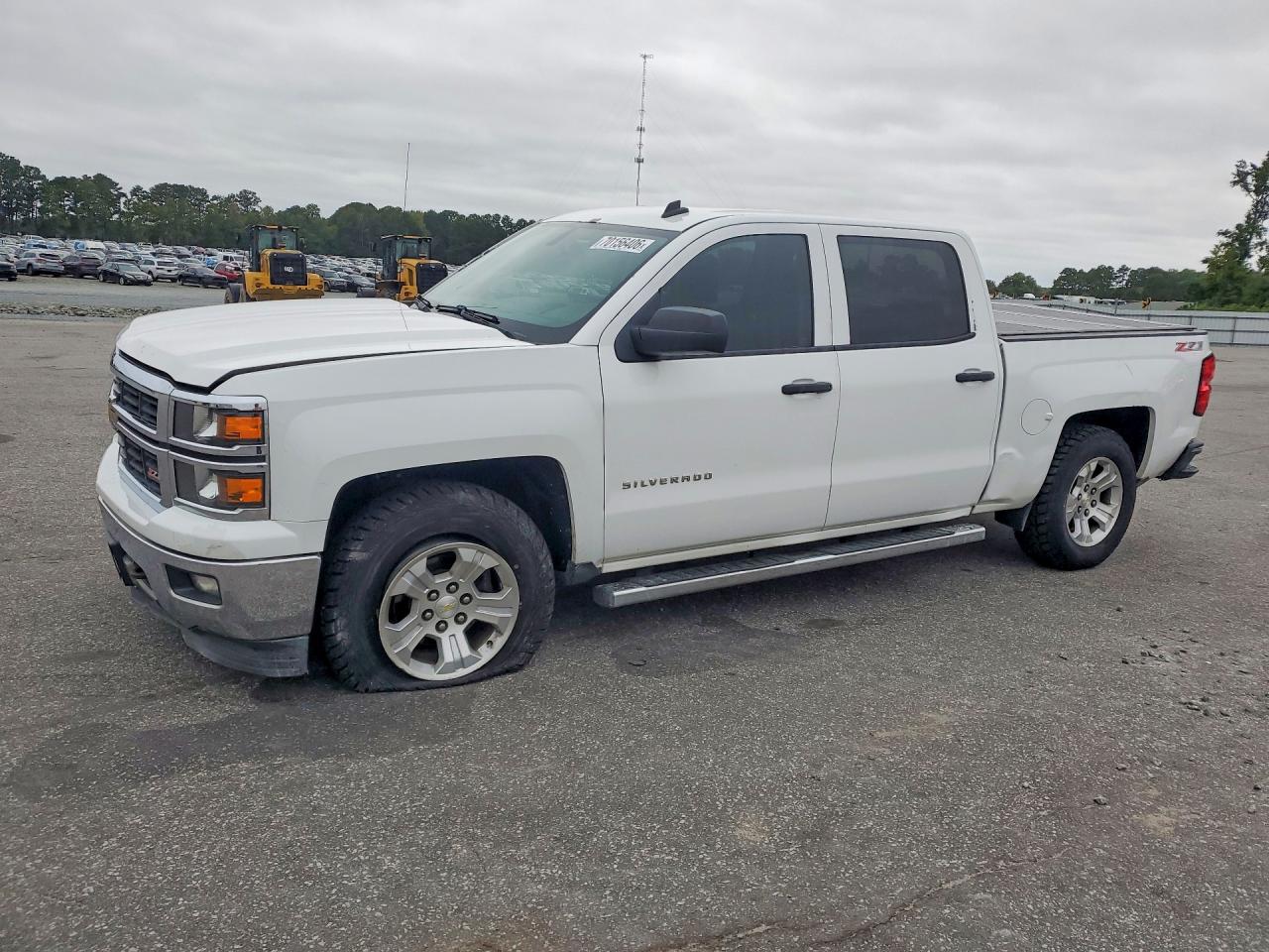 2014 CHEVROLET SILVERADO K1500 LT | 3GCUKREC4EG113973 | UPCARS