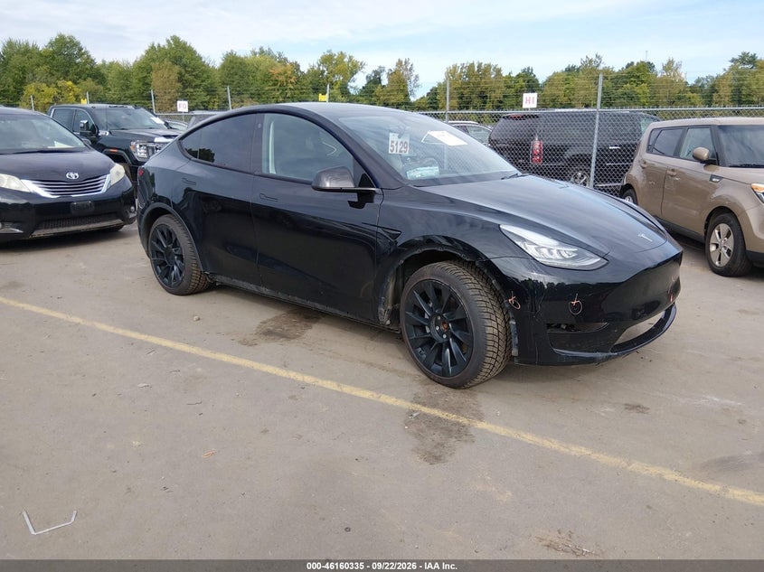 2021 TESLA MODEL Y LONG RANGE DUAL MOTOR ALL-WHEEL DRIVE | 5YJYGDEE4MF070909 | UPCARS