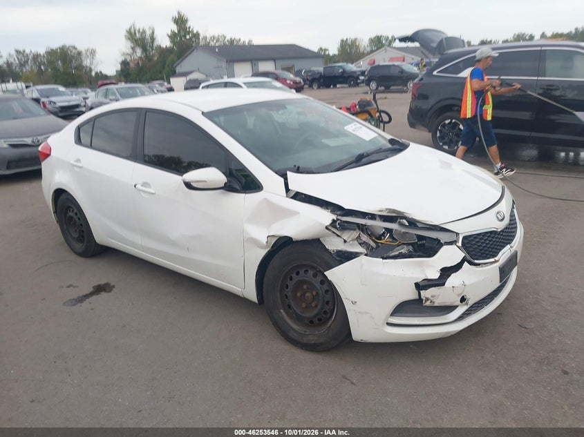 2015 KIA FORTE LX | KNAFX4A6XF5393904 | UPCARS