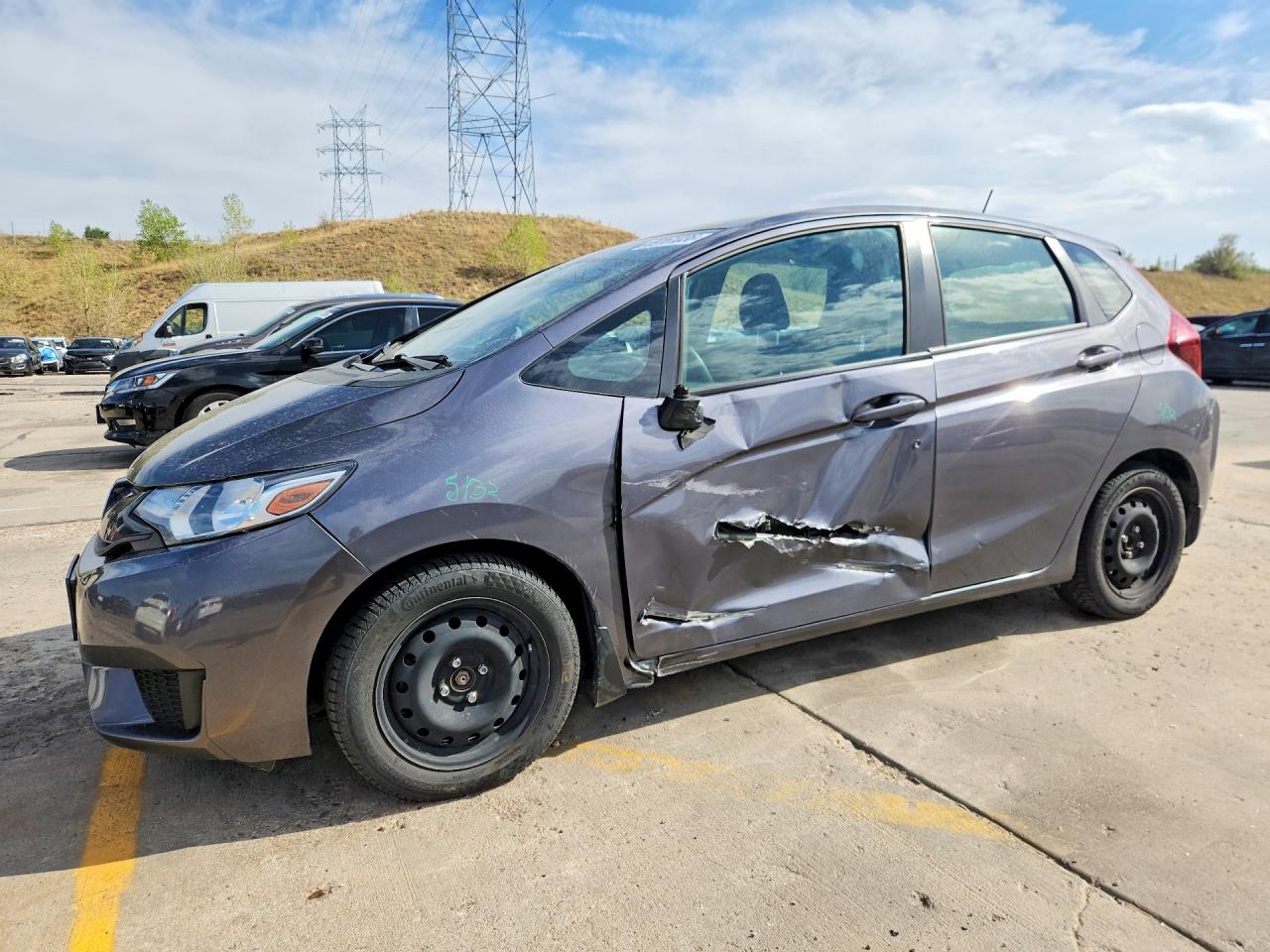 2017 HONDA FIT LX | 3HGGK5G56HM701983 | UPCARS