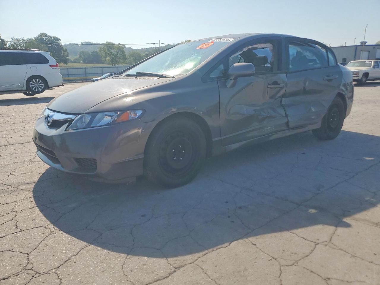 2011 HONDA CIVIC LX | 19XFA1F52BE025086 | UPCARS