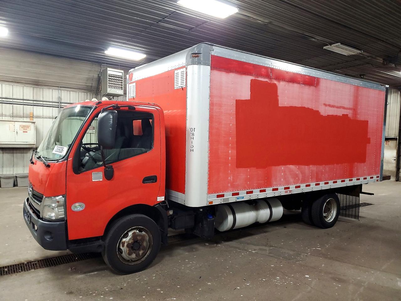 2017 HINO ALL OTHER BOX TRUCK | JHHSDM2H3HK005942 | UPCARS