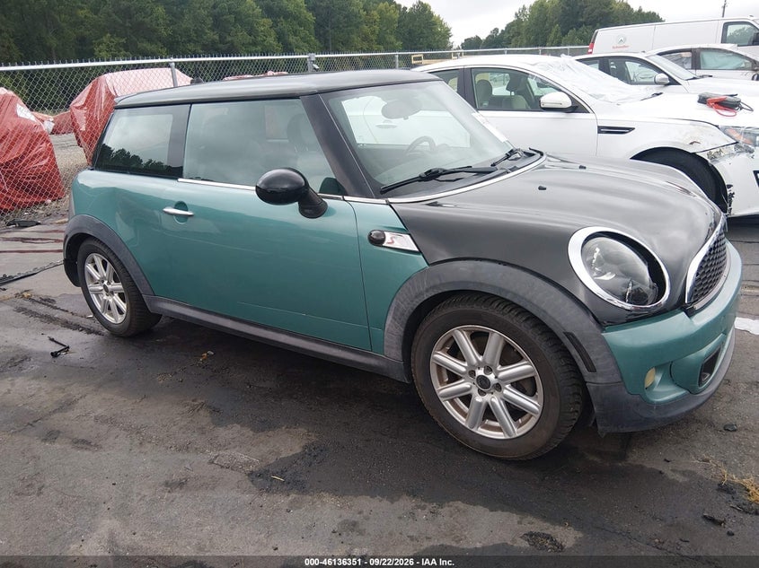 2012 MINI COOPER S | WMWSV3C5XCTY27362 | UPCARS