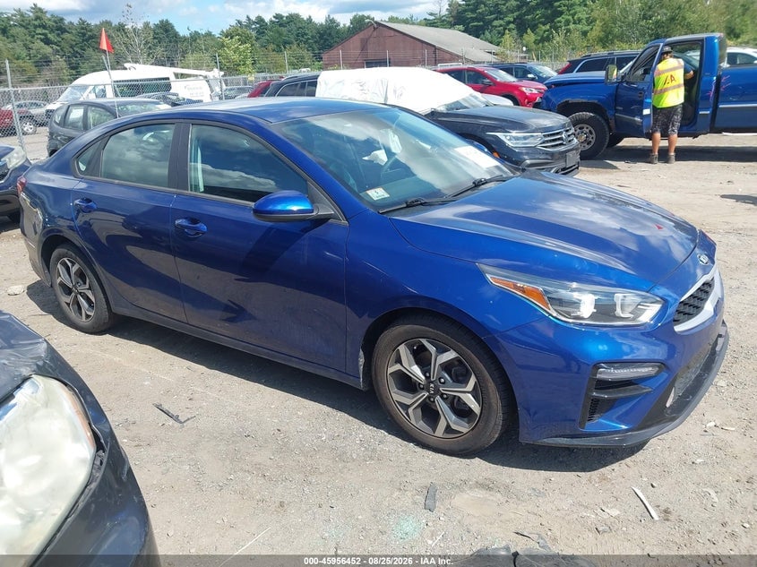 2021 KIA FORTE LXS | 3KPF24AD8ME289963 | UPCARS