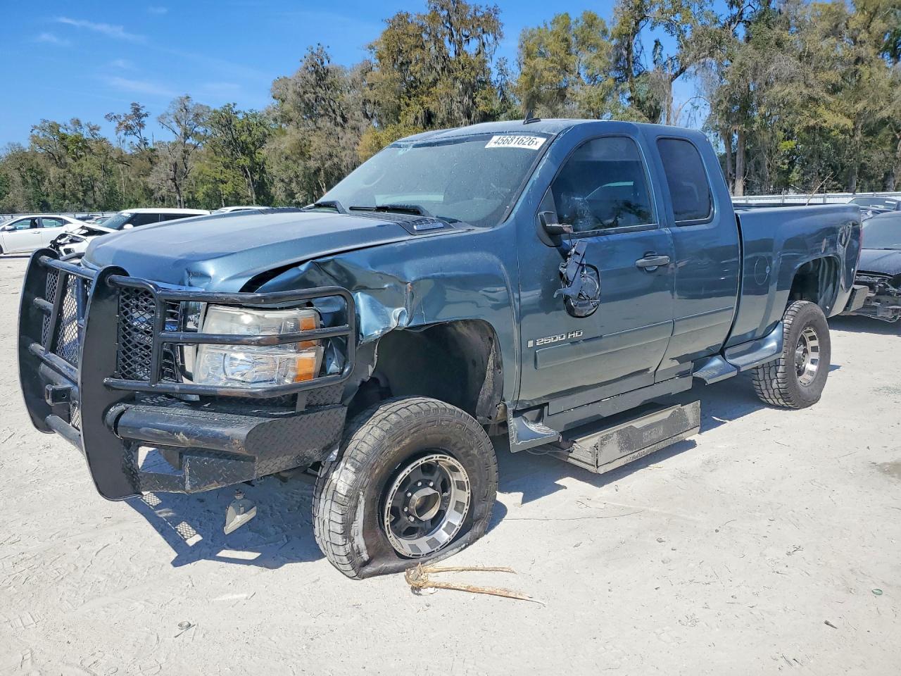2007 CHEVROLET SILVERADO K2500 HEAVY DUTY | 1GCHK29KX7E580755 | UPCARS