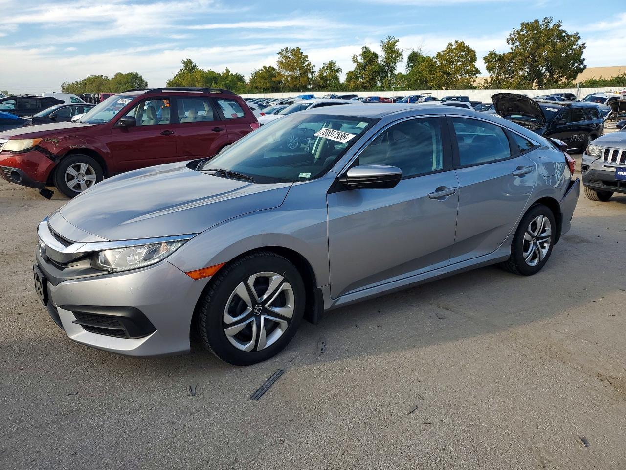 2016 HONDA CIVIC LX | 19XFC2F5XGE050132 | UPCARS