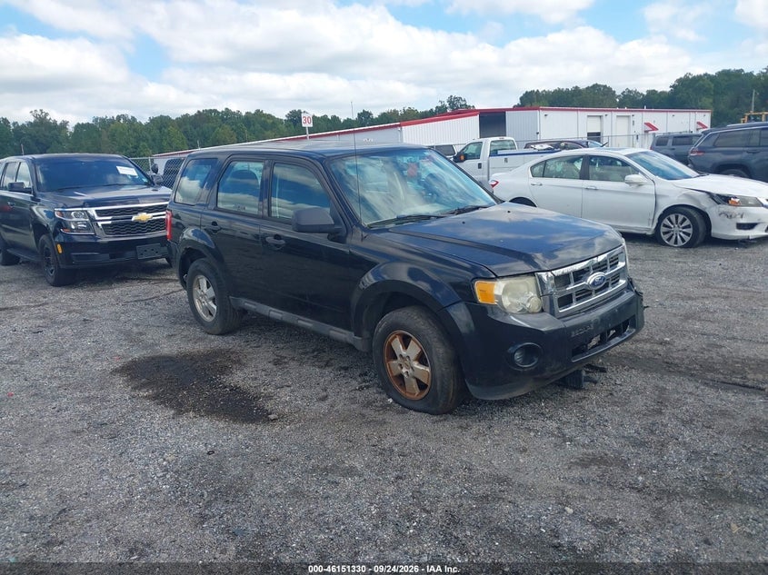 2011 FORD ESCAPE XLS | 1FMCU0C7XBKC59141 | UPCARS