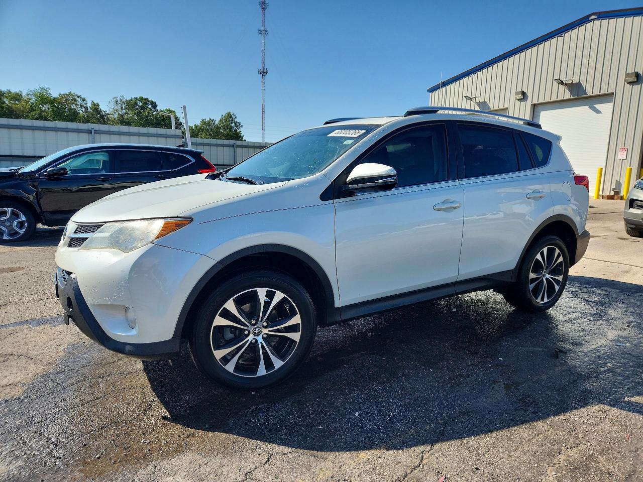 2015 TOYOTA RAV4 LIMITED | JTMDFREVXFD134394 | UPCARS