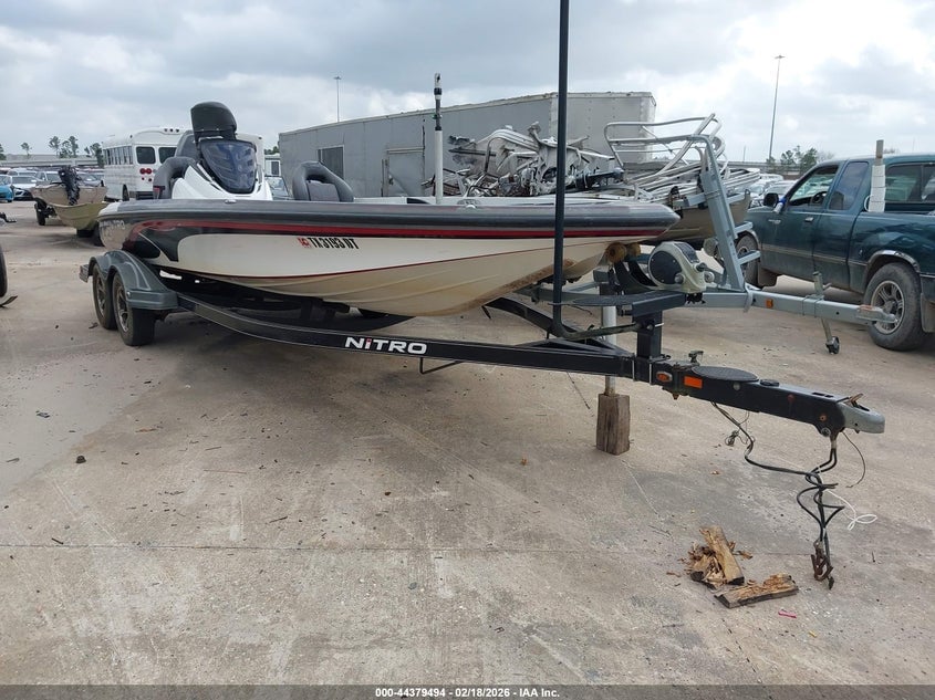 2016 NITRO Z21 | BUJ82187K516 | UPCARS