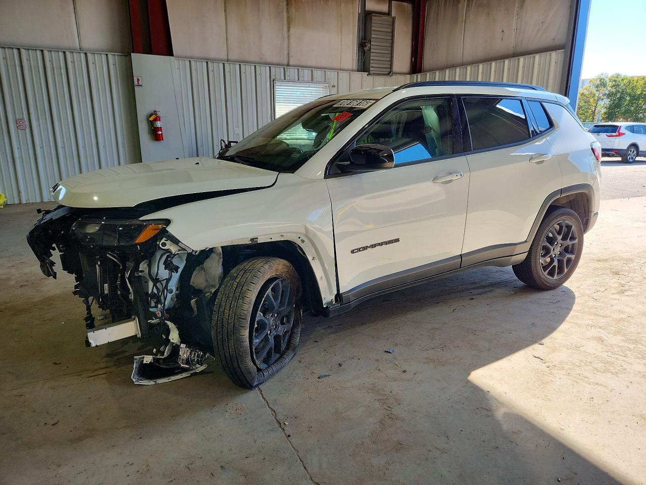 2025 JEEP COMPASS LATITUDE | 3C4NJDBN3ST606286 | UPCARS
