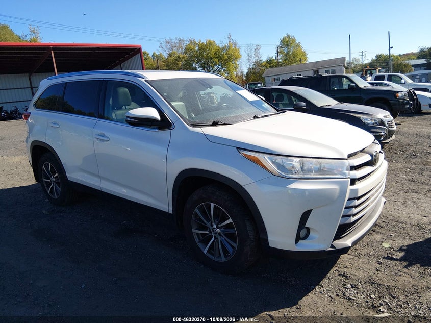 2019 TOYOTA HIGHLANDER XLE | 5TDJZRFH3KS601964 | UPCARS