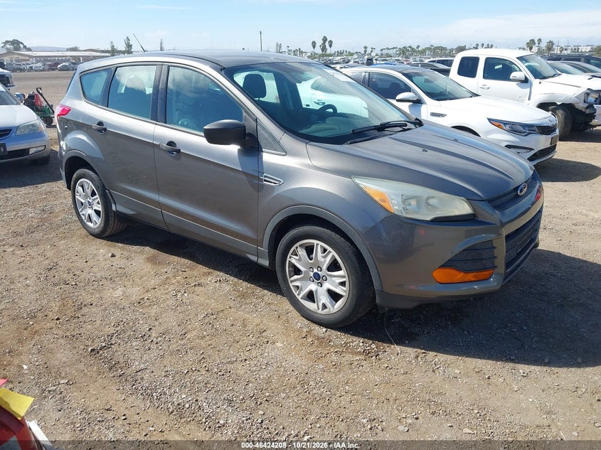 2014 FORD ESCAPE S | 1FMCU0F75EUB64328 | UPCARS