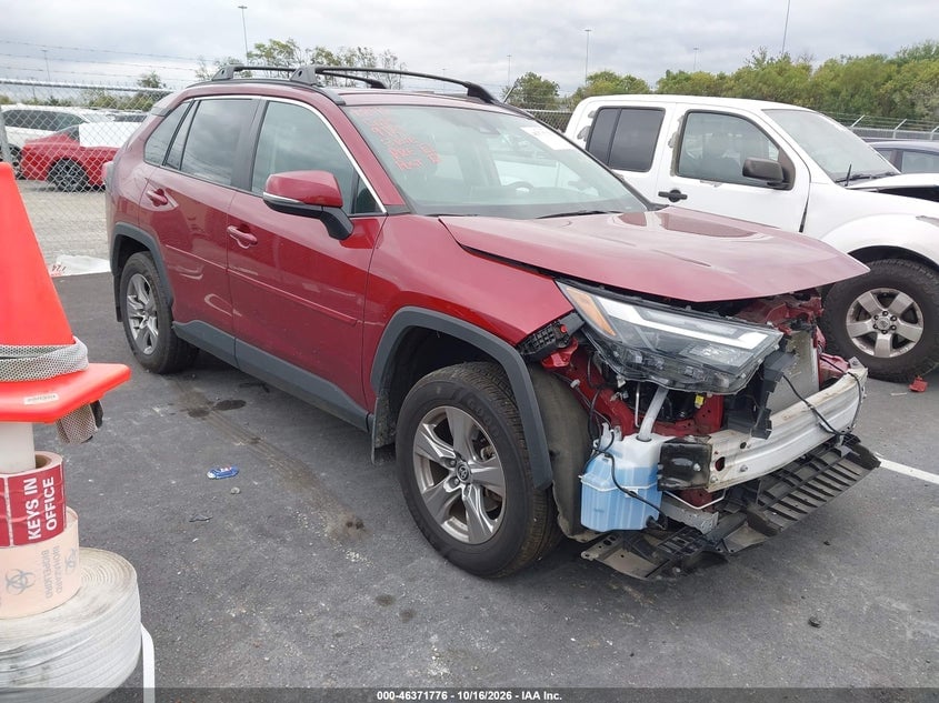 2023 TOYOTA RAV4 XLE | 2T3P1RFVXPW367772 | UPCARS