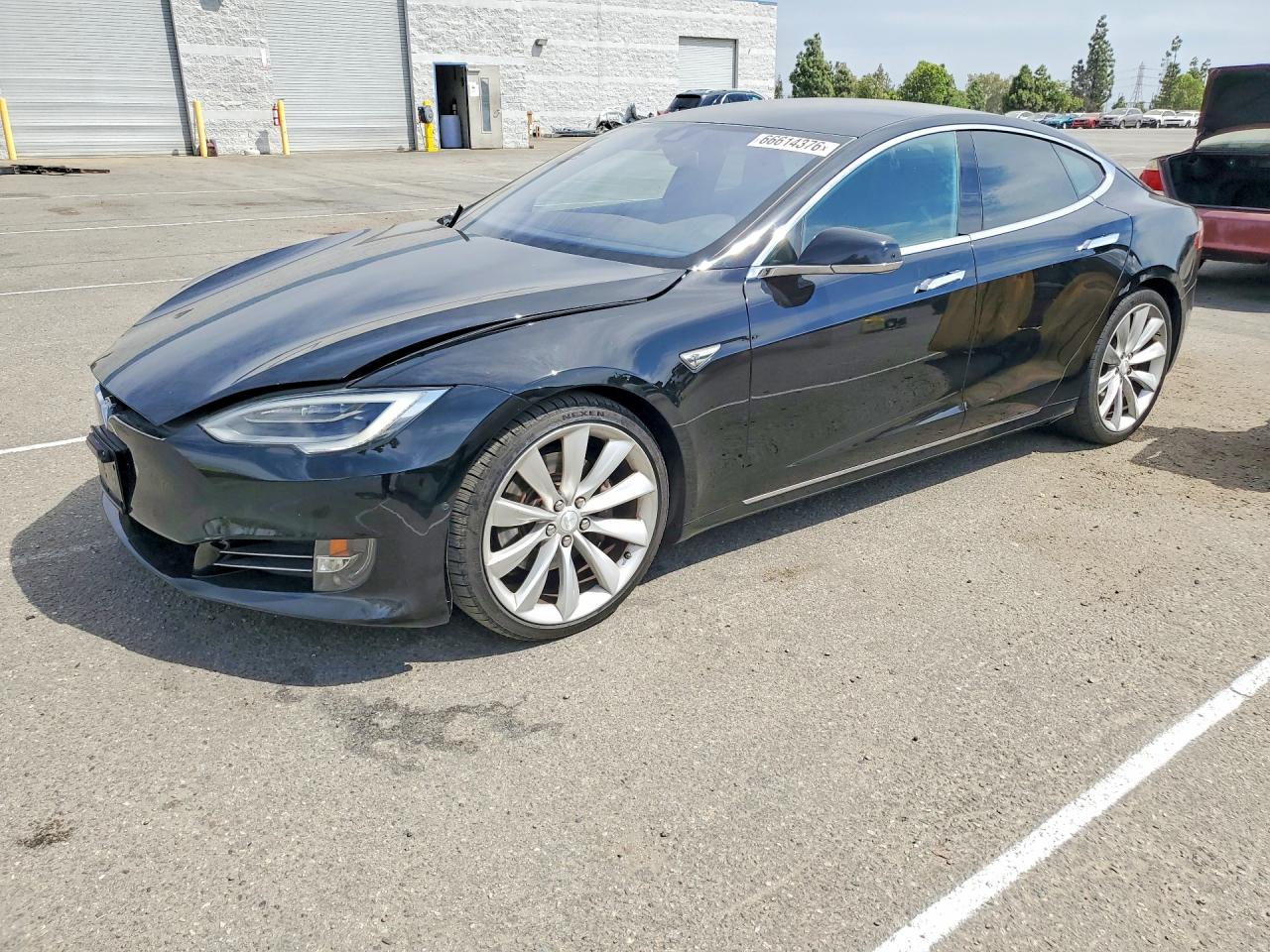 2016 TESLA MODEL S | 5YJSA1E13GF155358 | UPCARS