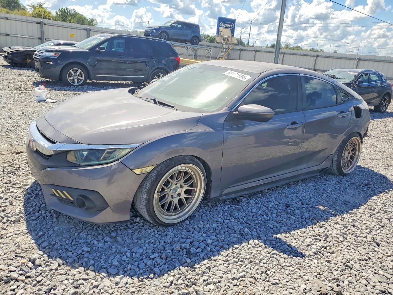 2018 HONDA CIVIC LX | 2HGFC2F57JH563688 | UPCARS