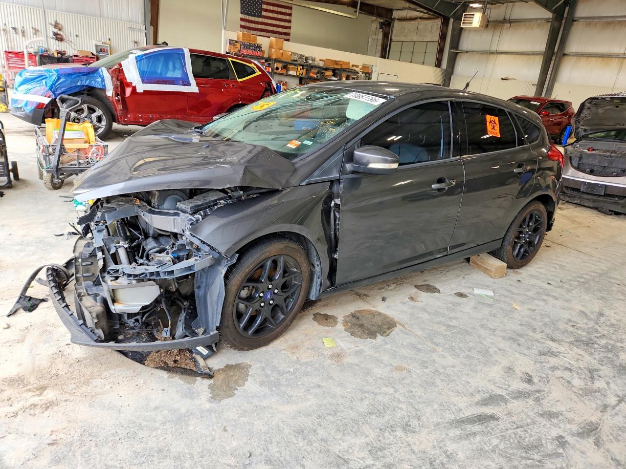 2016 FORD FOCU SE | 1FADP3K22GL347423 | UPCARS