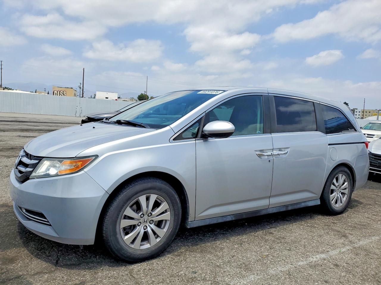 2015 HONDA ODYSSEY EXL | 5FNRL5H61FB036715 | UPCARS