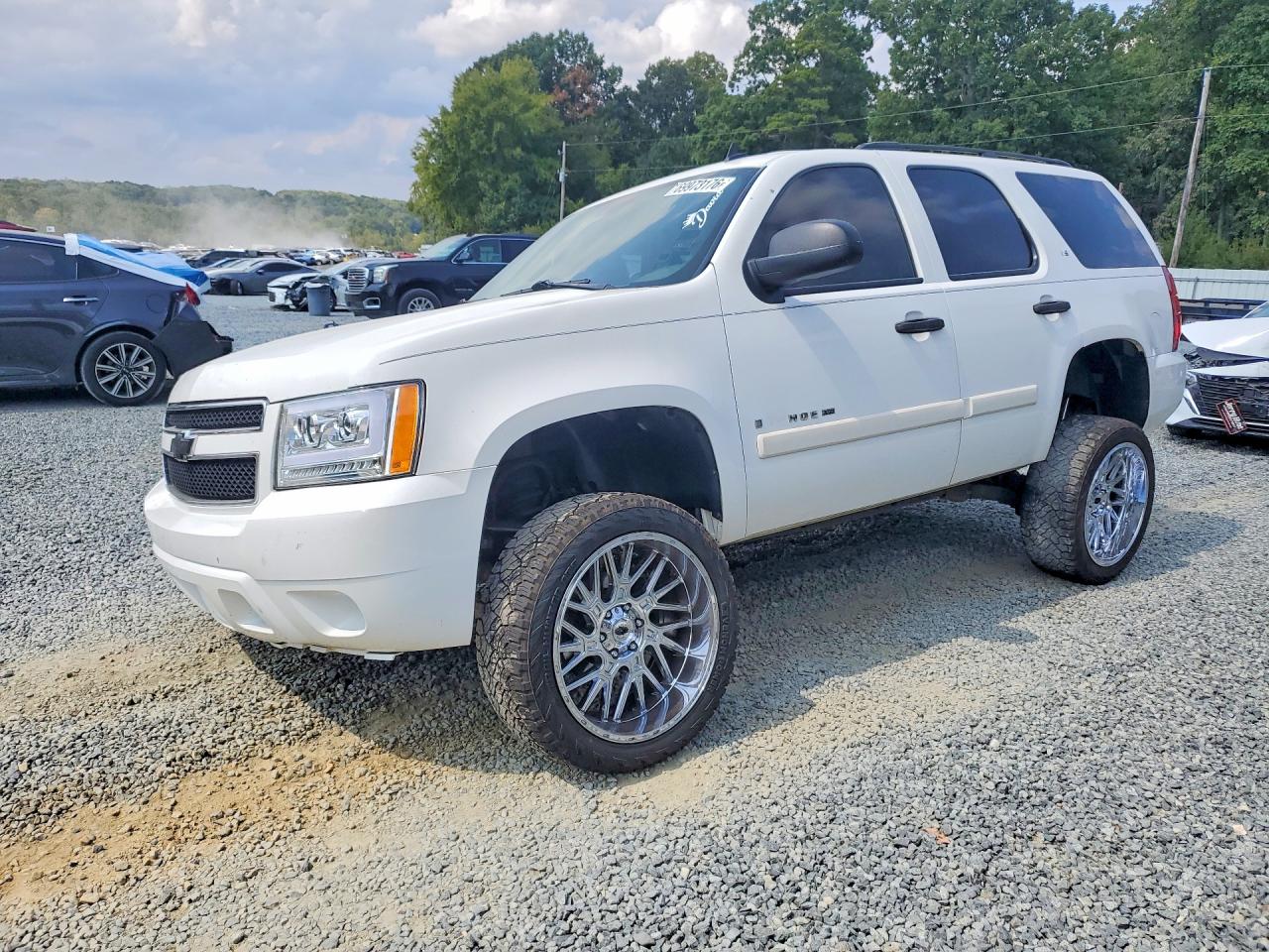 2009 CHEVROLET TAHOE C1500 LS | 1GNEC13319R172983 | UPCARS