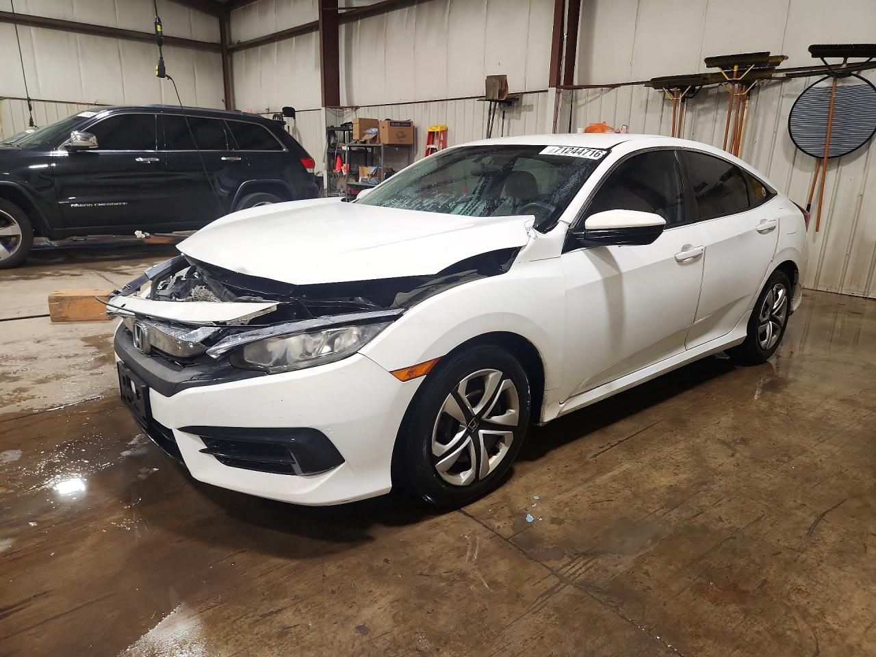 2016 HONDA CIVIC LX | 2HGFC2F55GH533825 | UPCARS