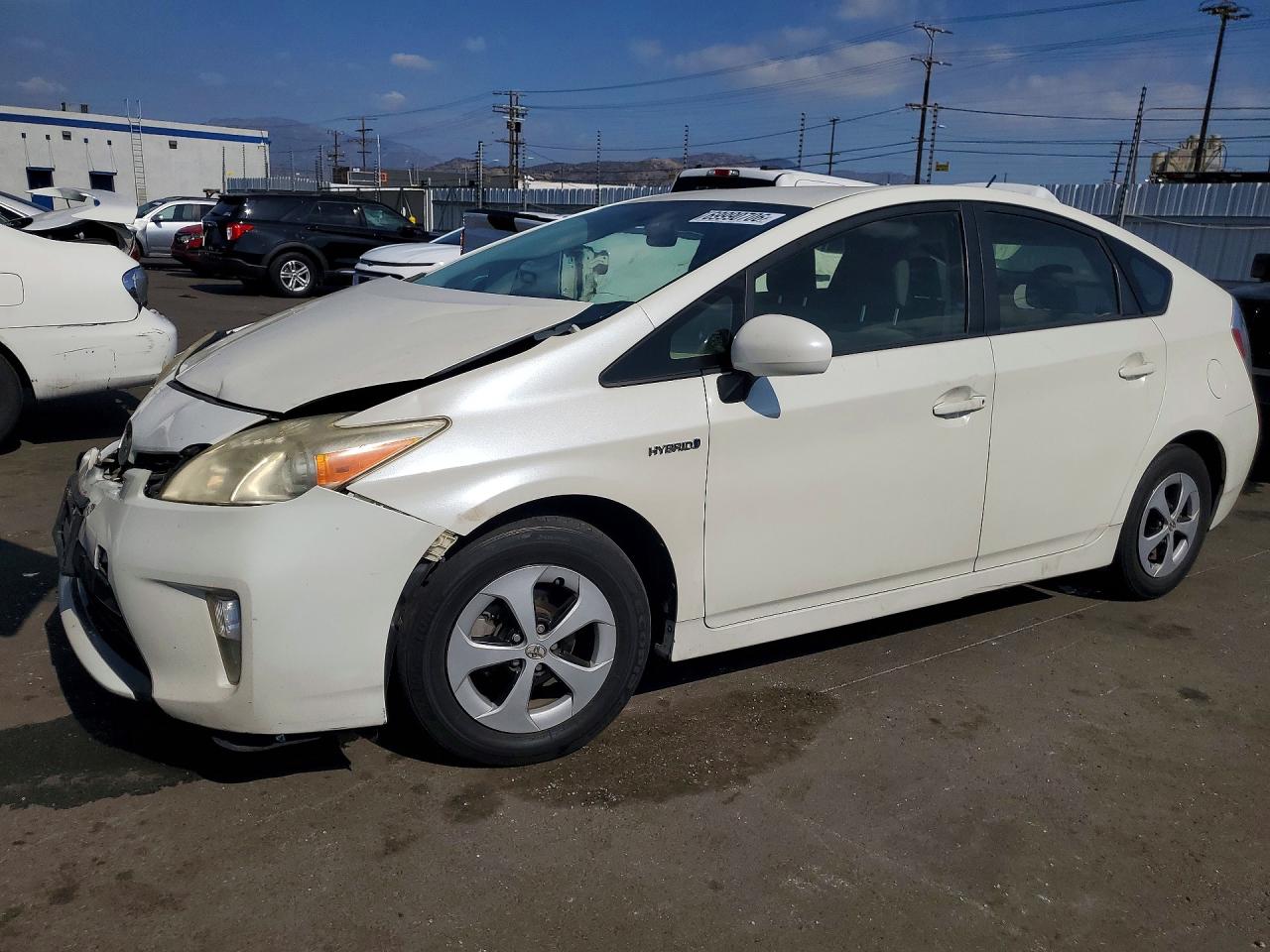 2014 TOYOTA PRIUS TWO | JTDKN3DU1E1780410 | UPCARS
