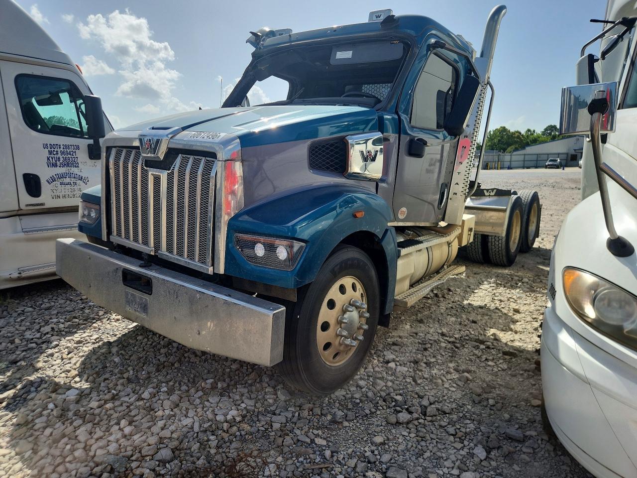 2025 WESTERN STAR/AUTO CAR 47X CHASSI | 3BHJBPDV6SDWB6287 | UPCARS