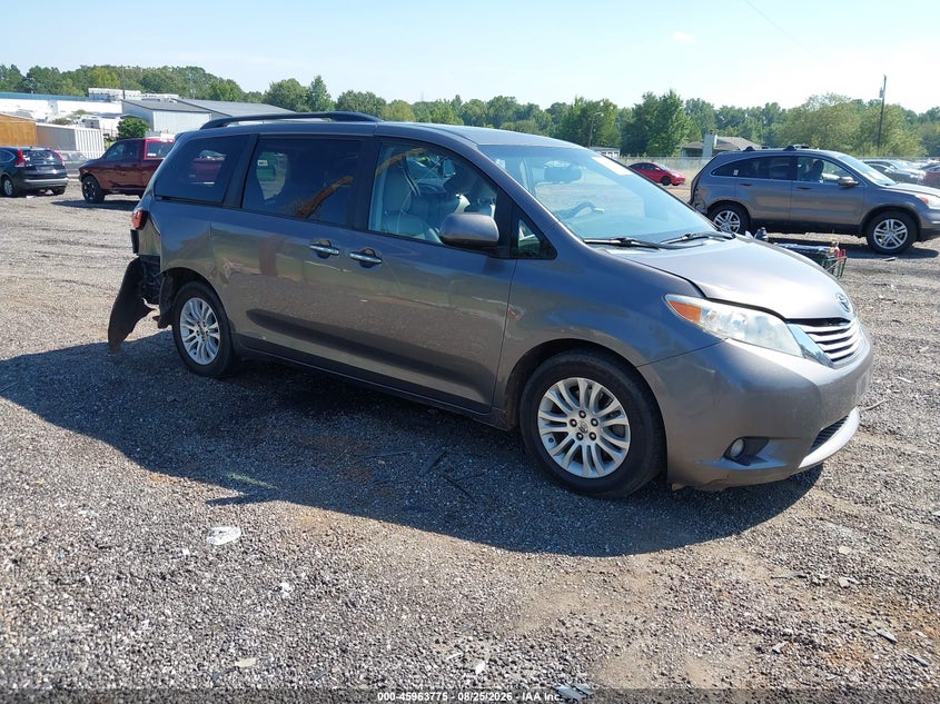 2016 TOYOTA SIENNA XLE 8 PASSENGER | 5TDYK3DC5GS704060 | UPCARS