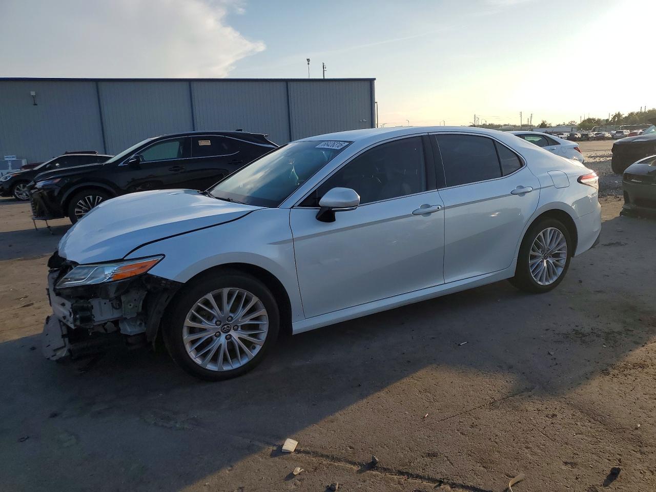 2019 TOYOTA CAMRY XLE | 4T1B11HKXKU708796 | UPCARS