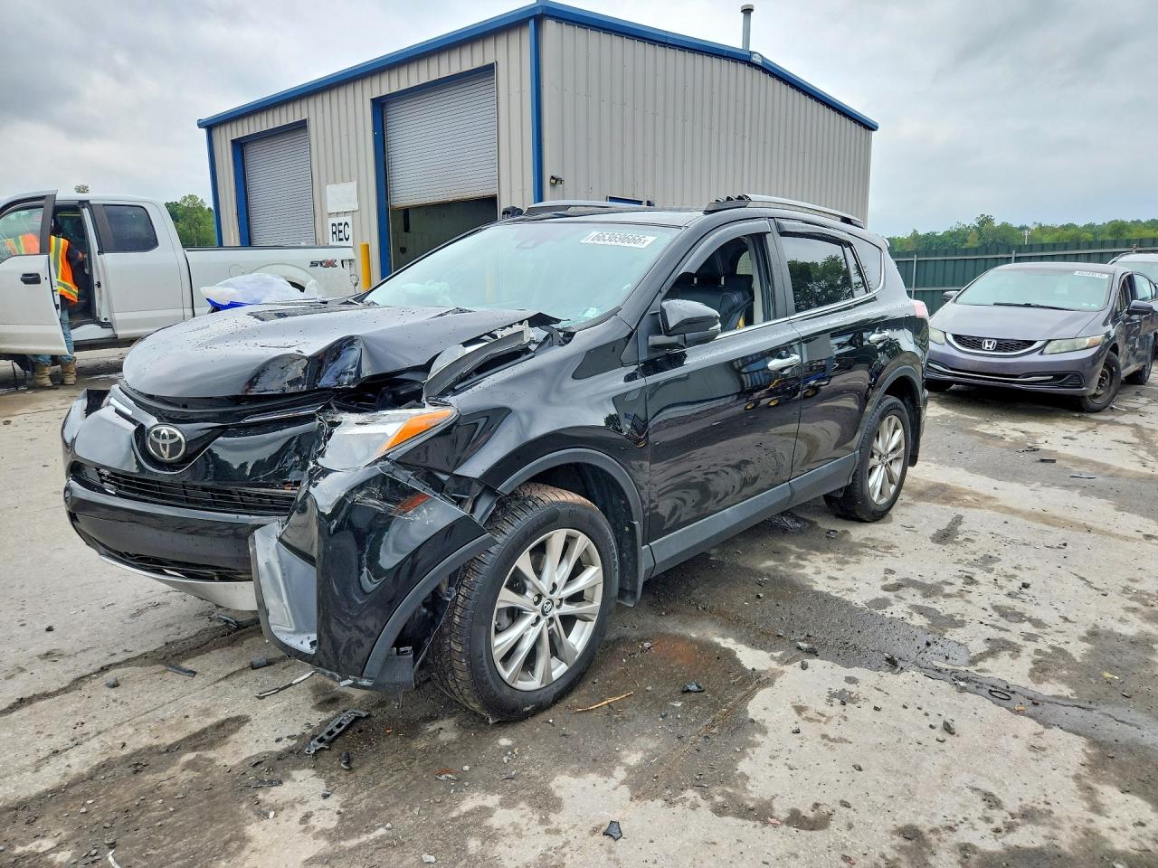 2018 TOYOTA RAV4 LIMITED | 2T3DFREV8JW856376 | UPCARS