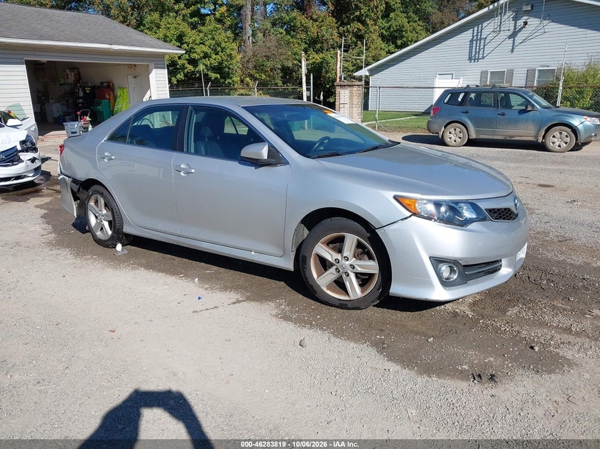 2014 TOYOTA CAMRY SE | 4T1BF1FK4EU790761 | UPCARS