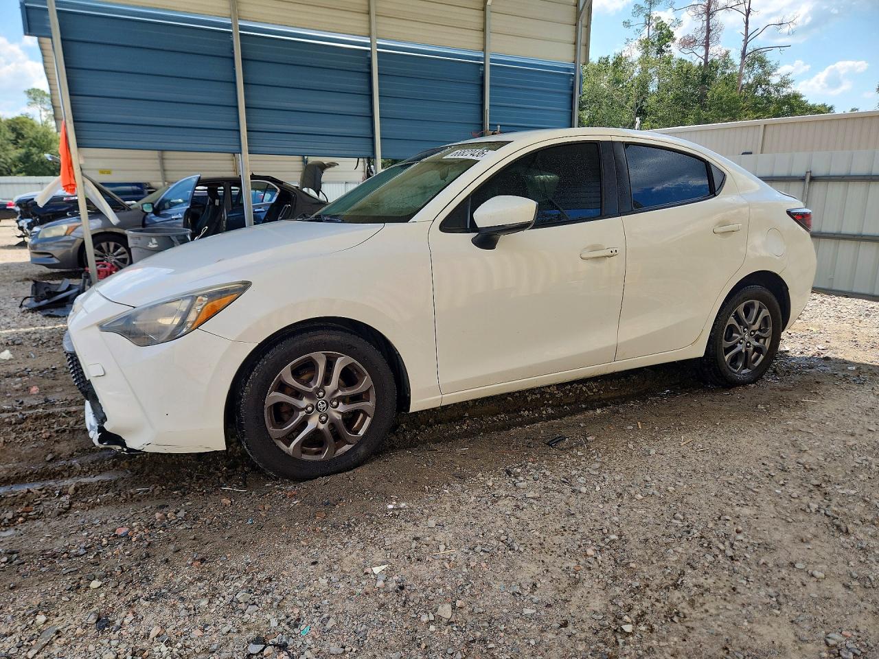 2019 TOYOTA YARIS LE | 3MYDLBYV8KY522406 | UPCARS