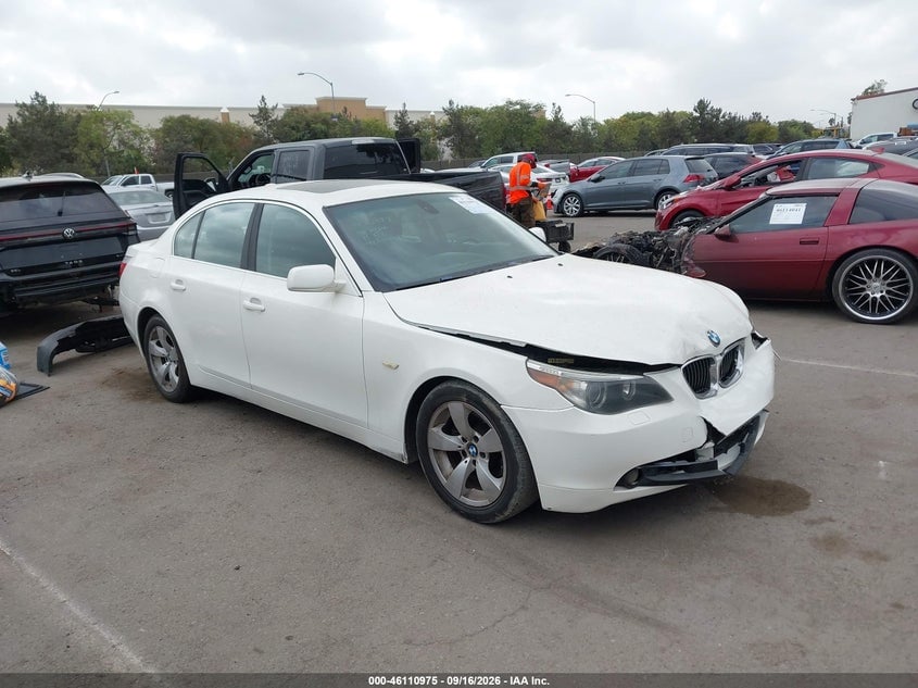 2007 BMW 525I | WBANE53567CY04479 | UPCARS