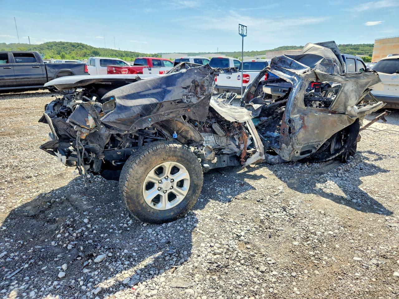 2019 TOYOTA 4RUNNER SR5 | JTEZU5JR1K5200327 | UPCARS