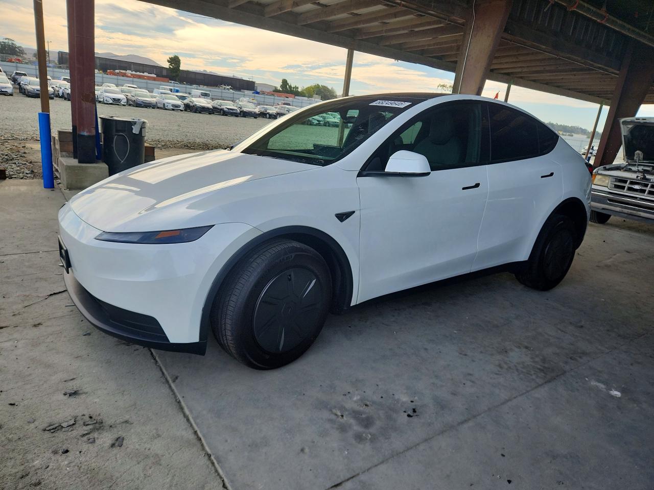 2026 TESLA MODEL Y | 7SAYGDED4TA736964 | UPCARS