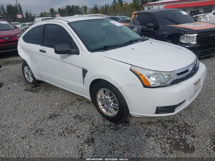 2008 FORD FOCU SE/SES | 1FAHP33N28W156126 | UPCARS