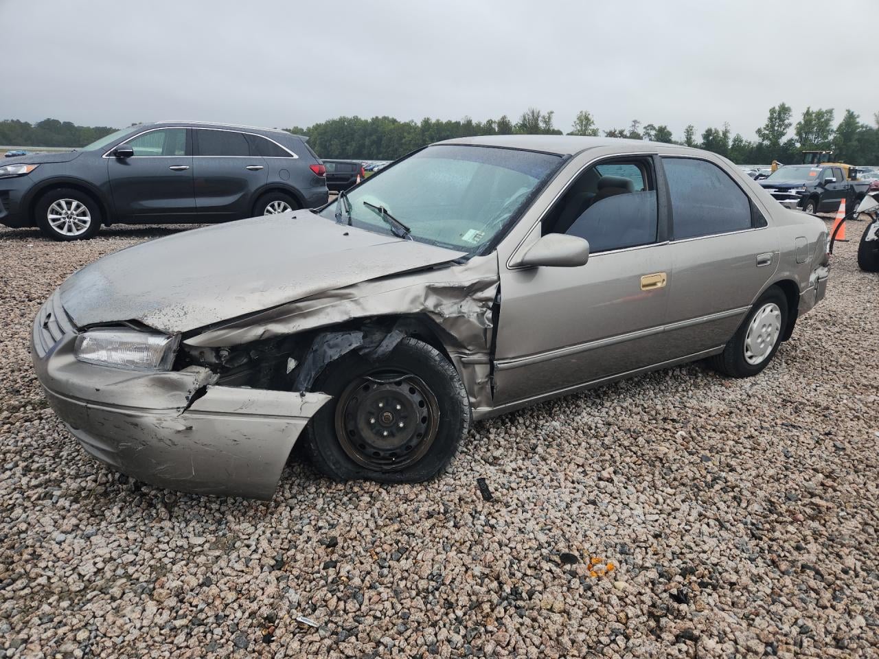 1998 TOYOTA CAMRY LE | 4T1BG22K4WU273115 | UPCARS