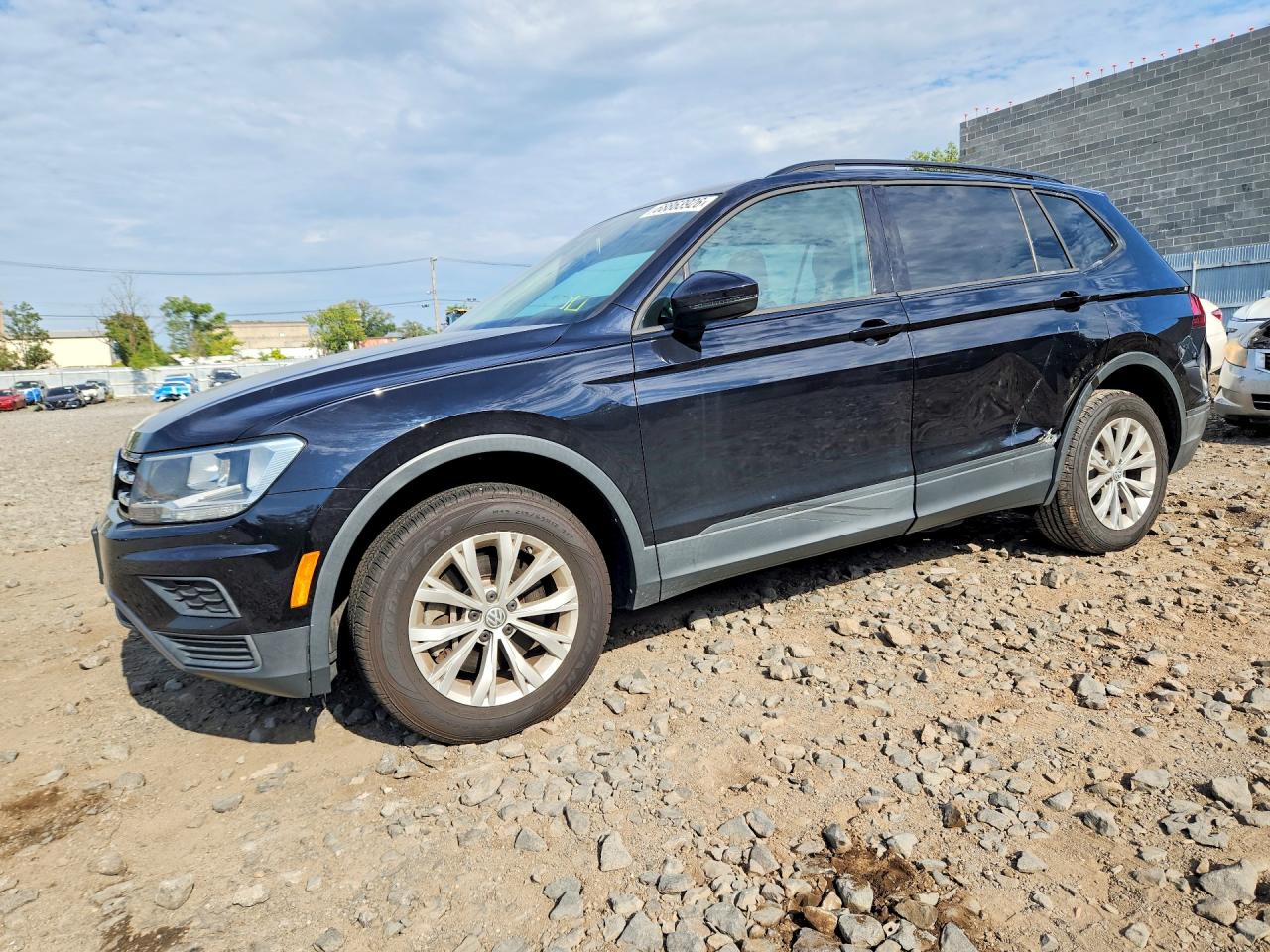 2020 VOLKSWAGEN TIGUAN S | 3VV0B7AX0LM032738 | UPCARS