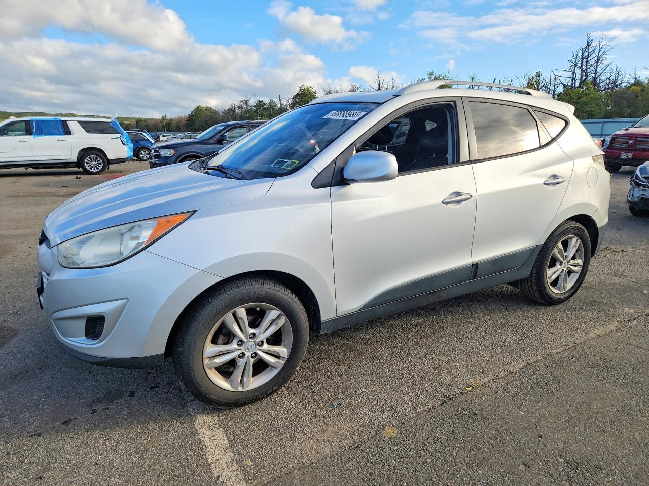 2011 HYUNDAI TUCSON GLS | KM8JU3AC1BU198131 | UPCARS
