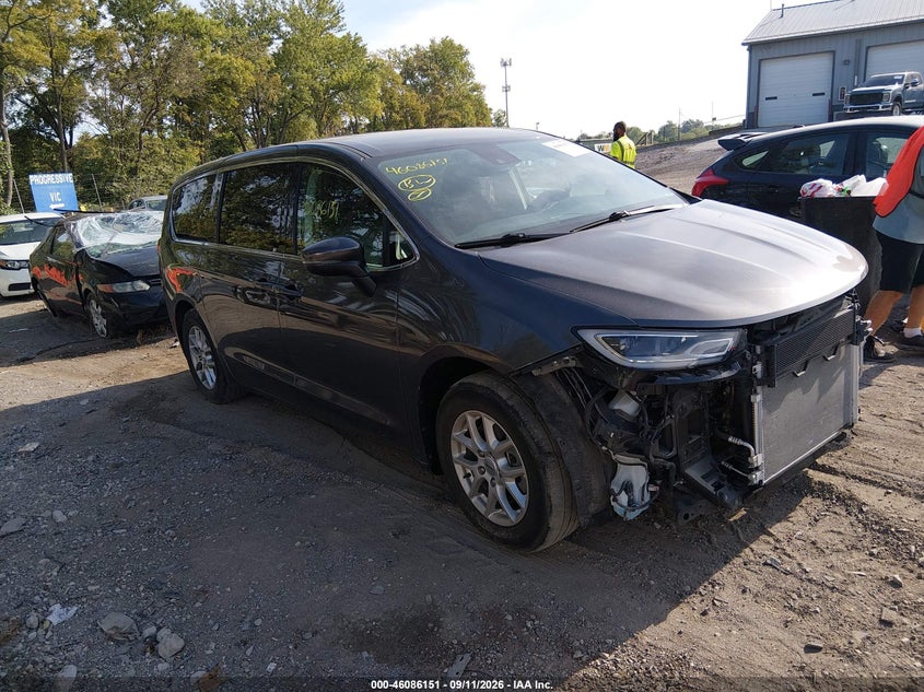 2023 CHRYSLER PACIFICA TOURING L | 2C4RC1BGXPR602466 | UPCARS