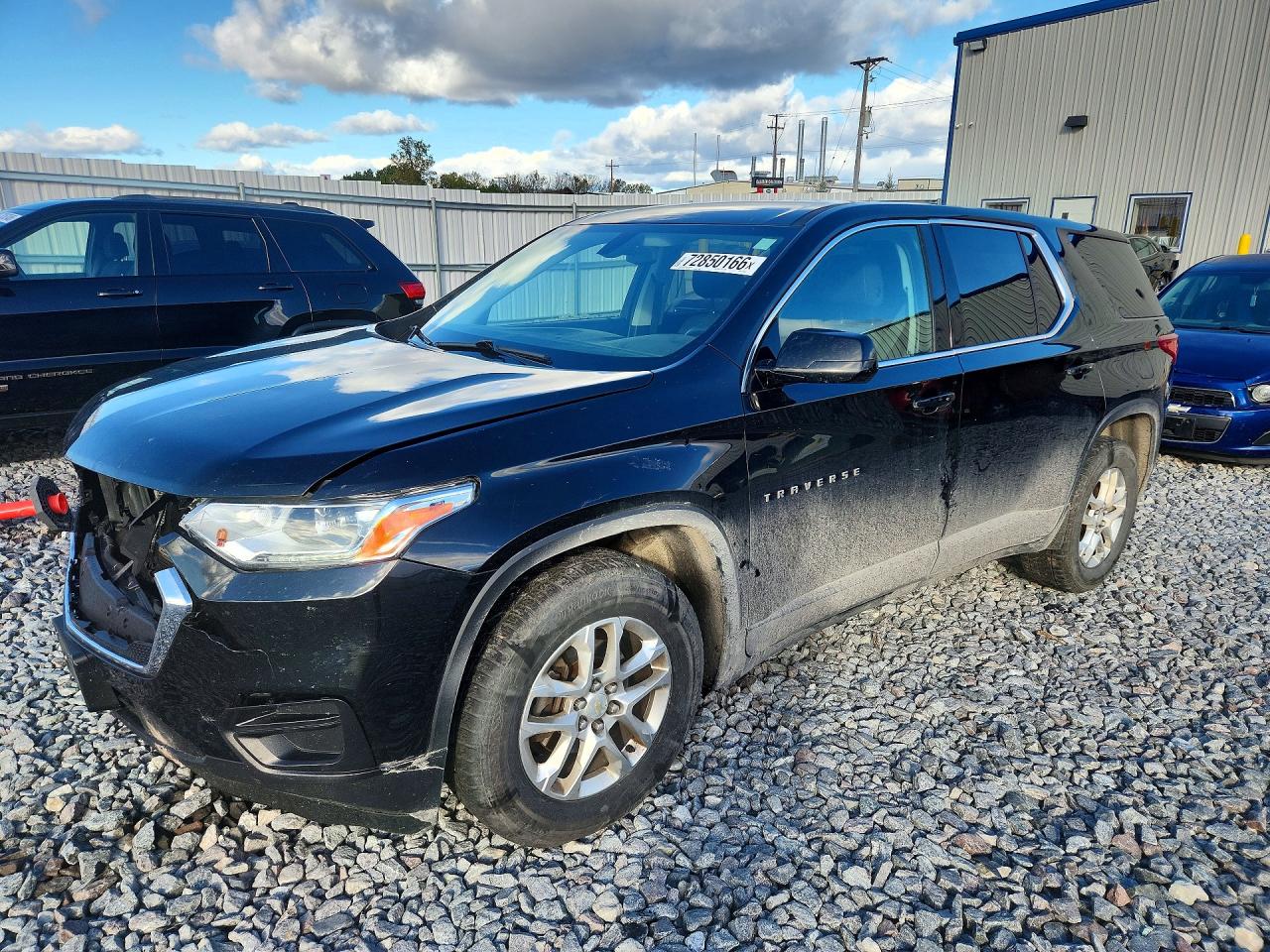 2018 CHEVROLET TRAVERSE LS | 1GNEVFKW9JJ276448 | UPCARS