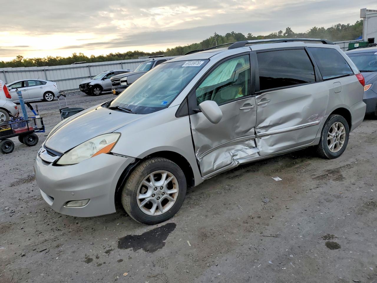 2006 TOYOTA SIENNA XLE LIMITED 7 PASSENGER | 5TDBA22C86S072482 | UPCARS
