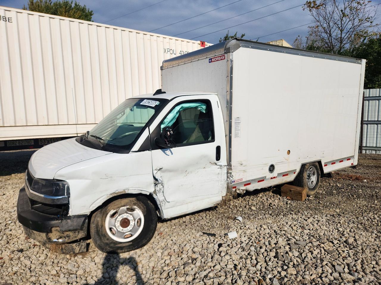 2024 CHEVROLET EXPRESS BOX TRUCK | 1GB0GRFP0R1179768 | UPCARS